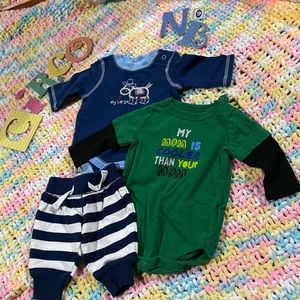 5/$35 10/$50 TWO longsleeve onesies W/ pants szNB